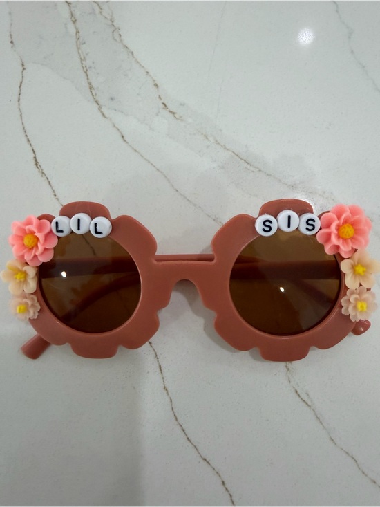 None Other - Kids Floral "Lil Sis" Sunglasses